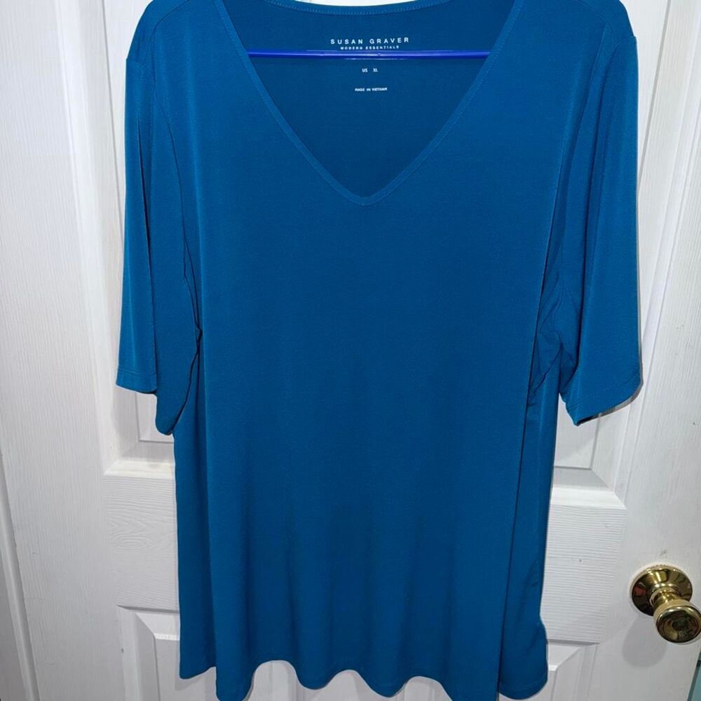 Susan-graver Women's Blue Shirt